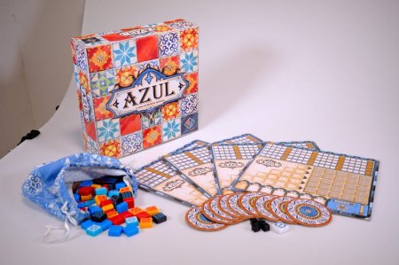 لعبة الطاولة المعروضةazul