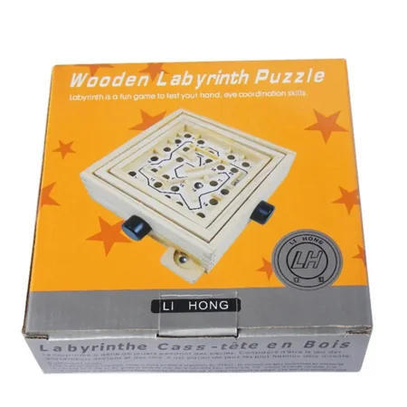 لعبة متاهة خشبية (Wooden Labyrinth Puzzle)