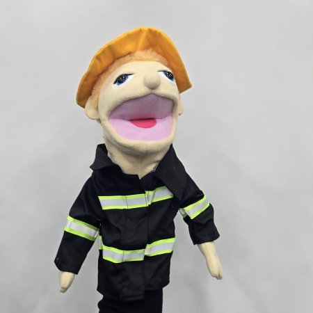 دمية رجل إطفاء