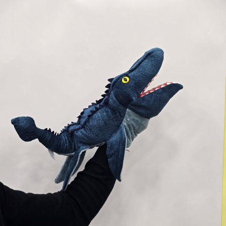 دمية ديناصور