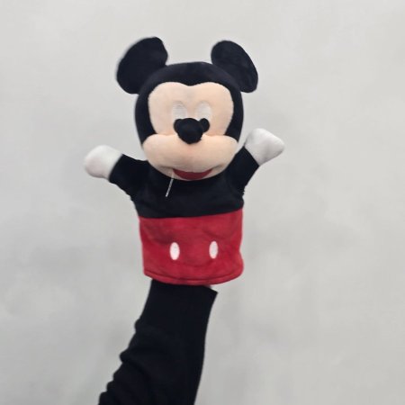 دمية ميكي ماوس