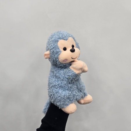 دمية قرد أزرق