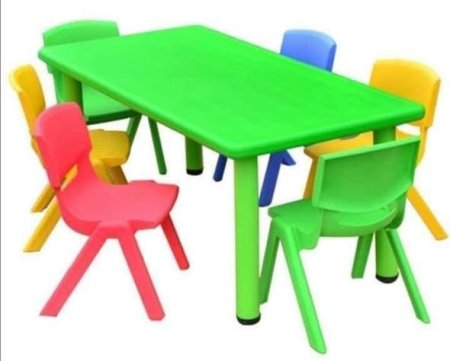 طاولة مستطيل بلاستيكية