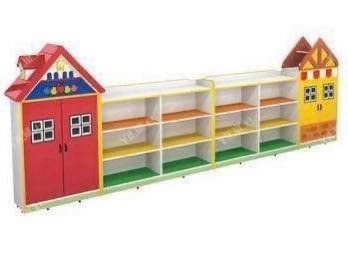 خزانة رباعية الكوخ